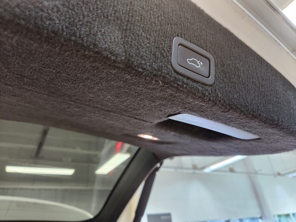 Volvo XC60, image 20