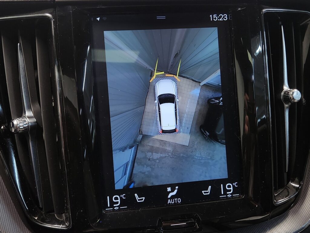 Volvo XC60, image 12