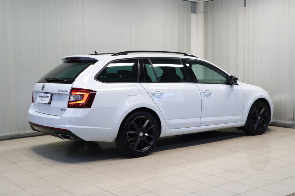 Skoda Octavia, image 21