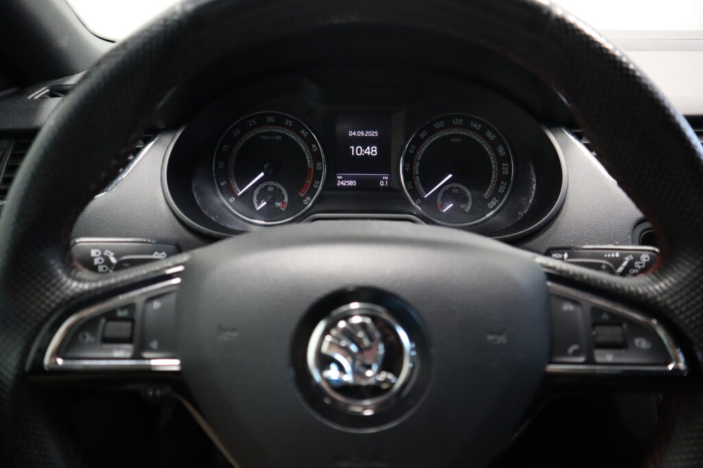 Skoda Octavia, image 5