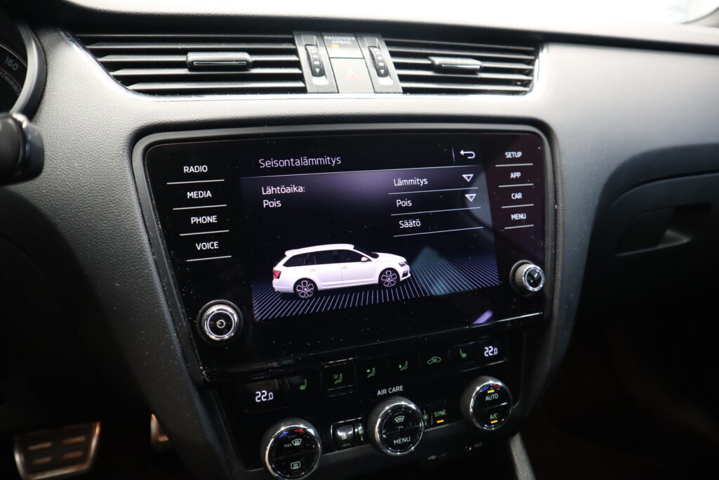 Skoda Octavia, image 9