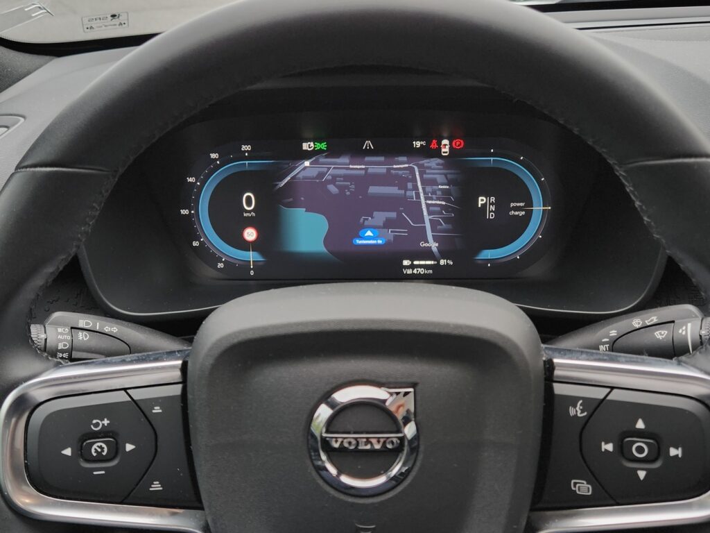 Volvo C40, image 10