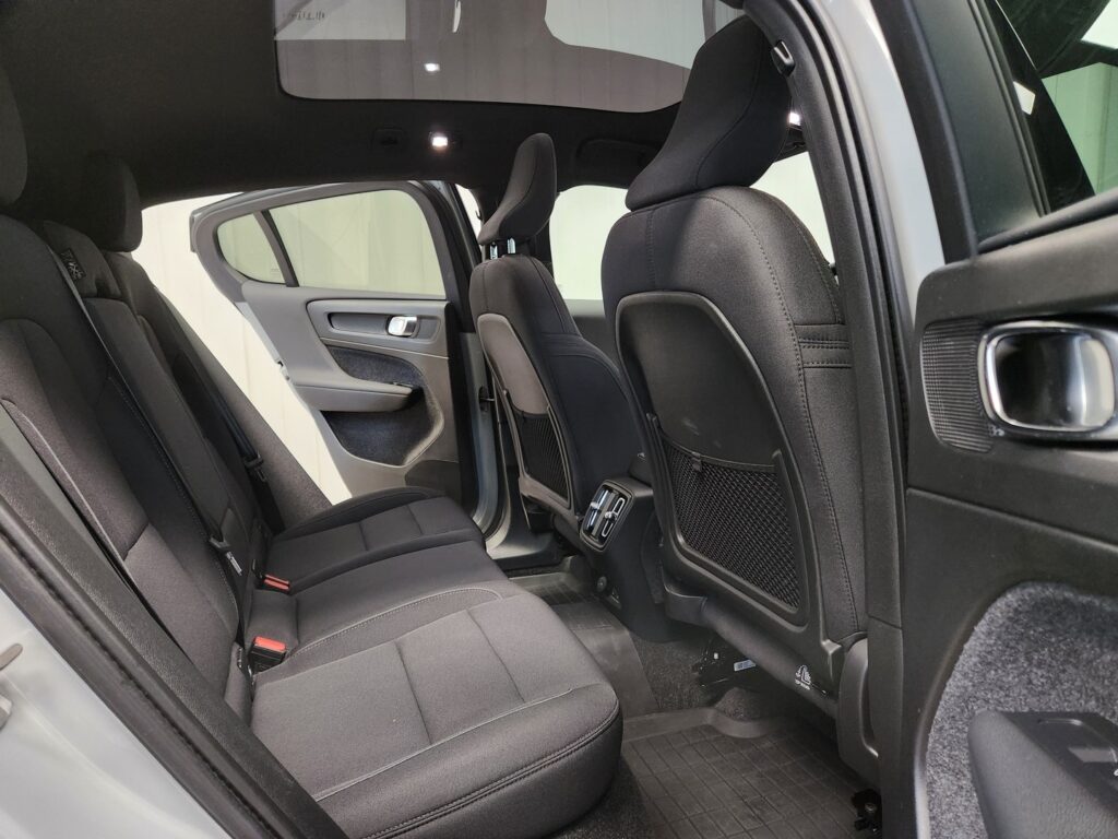 Volvo C40, image 8