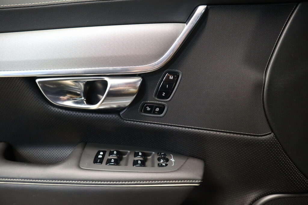 Volvo V90, image 15