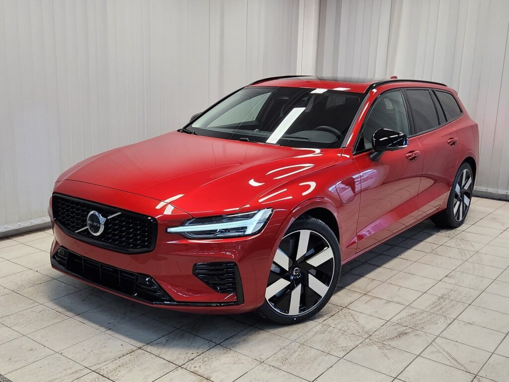 Volvo V60, image 2