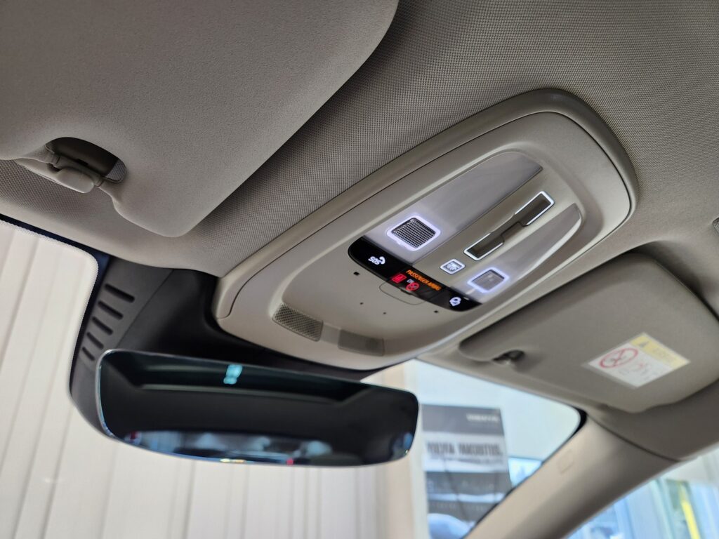 Volvo XC60, image 14