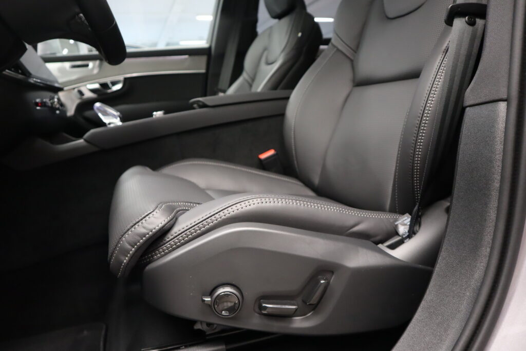 Volvo XC90, image 12