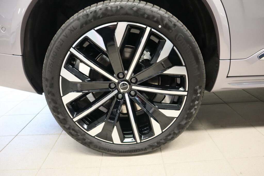 Volvo XC90, image 26