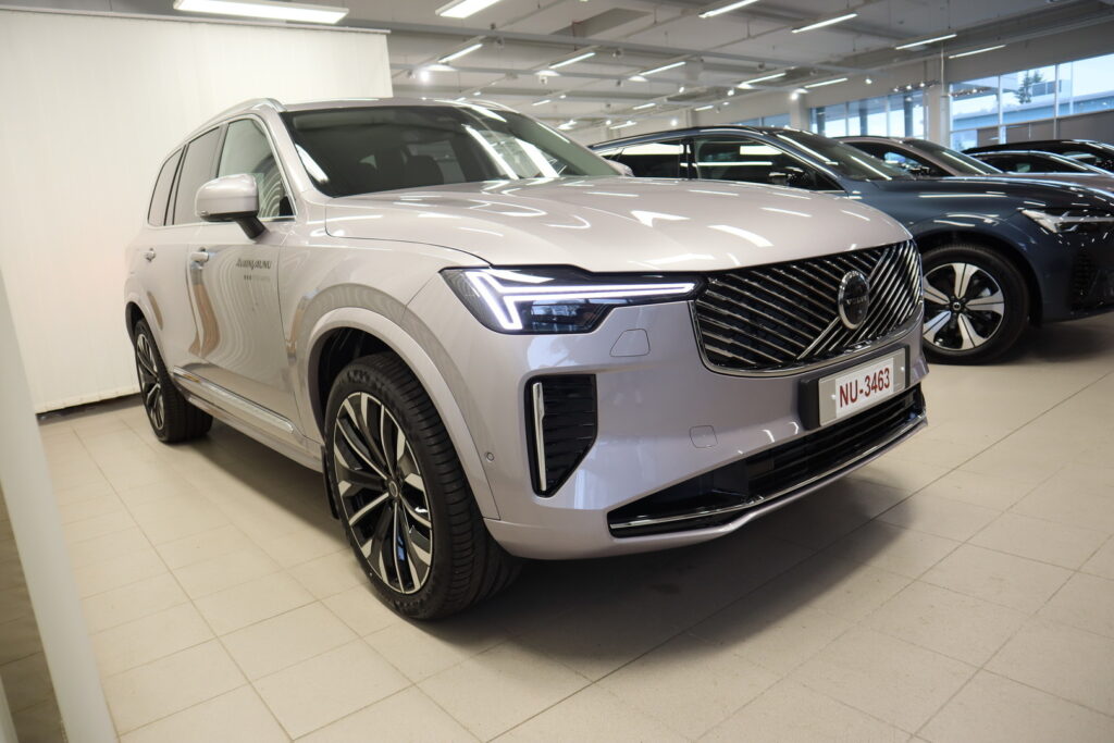 Volvo XC90, image 3