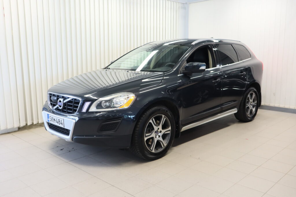 Volvo XC60, image 1