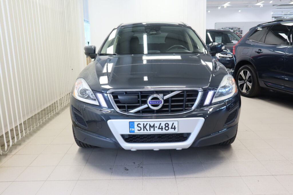 Volvo XC60, image 2