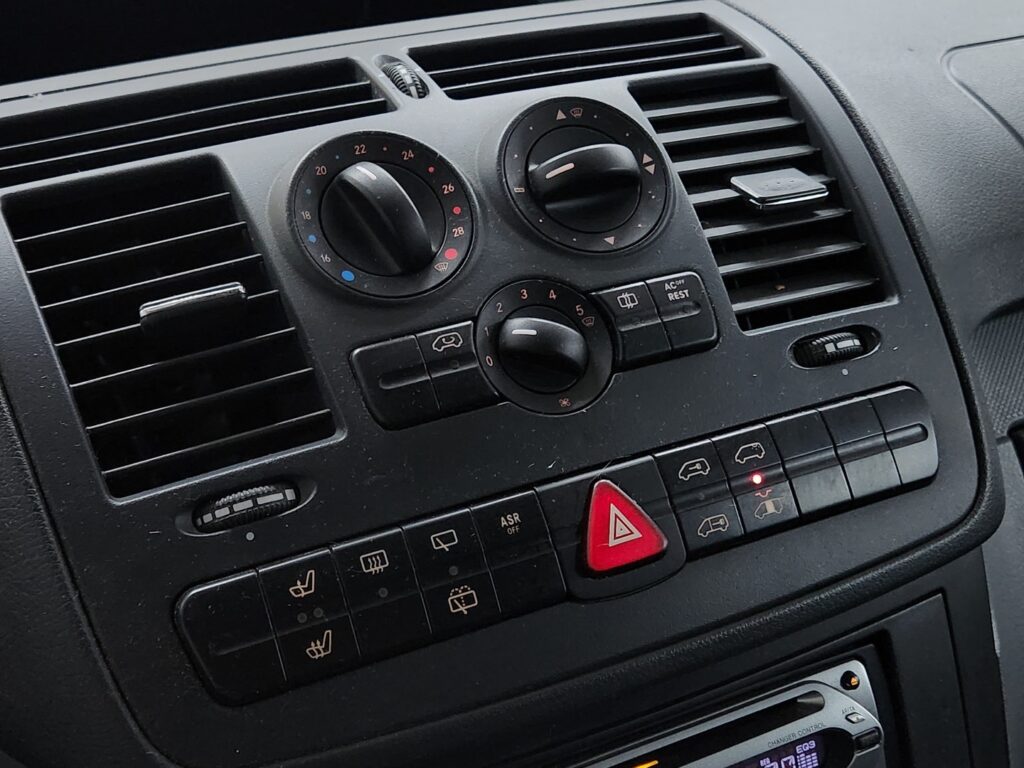 Mercedes-Benz Vito, image 14