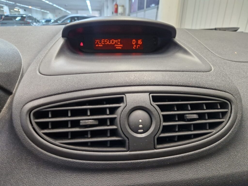 Renault Clio III, image 15