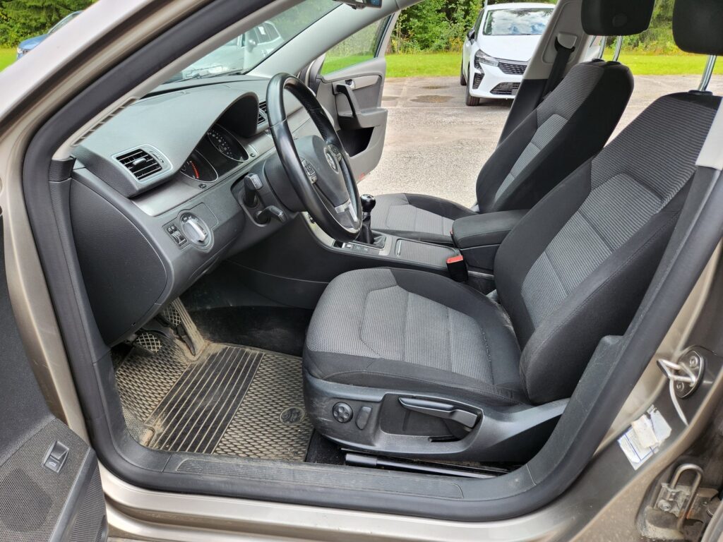 Volkswagen Passat, image 6