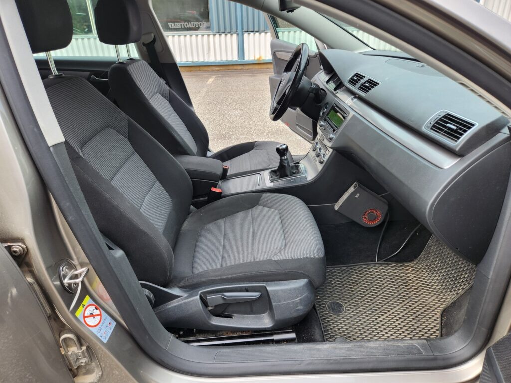 Volkswagen Passat, image 9
