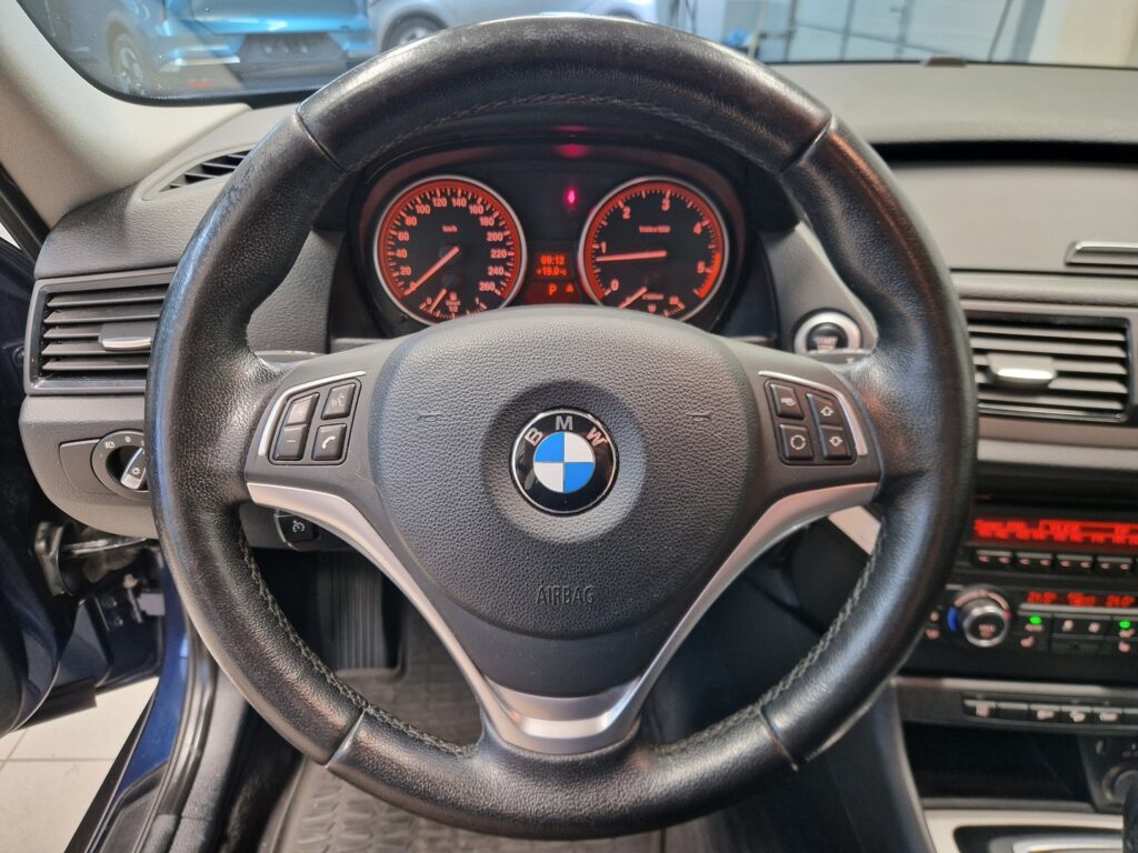 BMW X1, image 9
