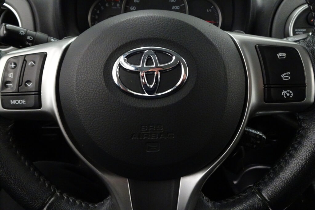 Toyota Yaris, image 6
