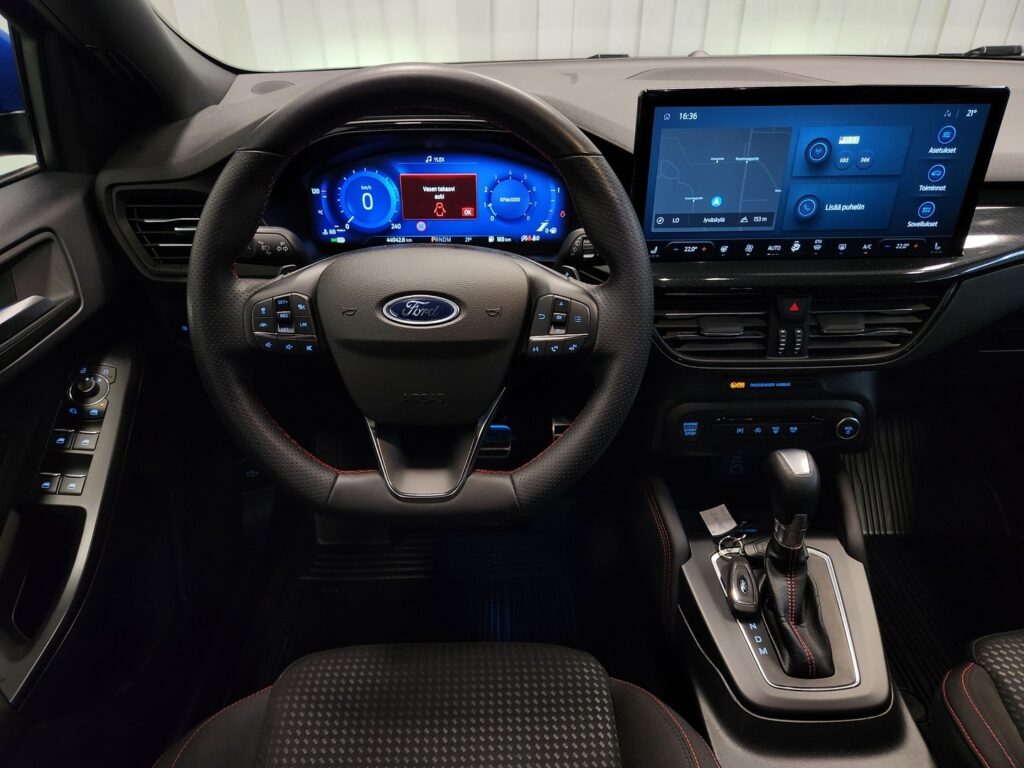 Ford Focus, image 11