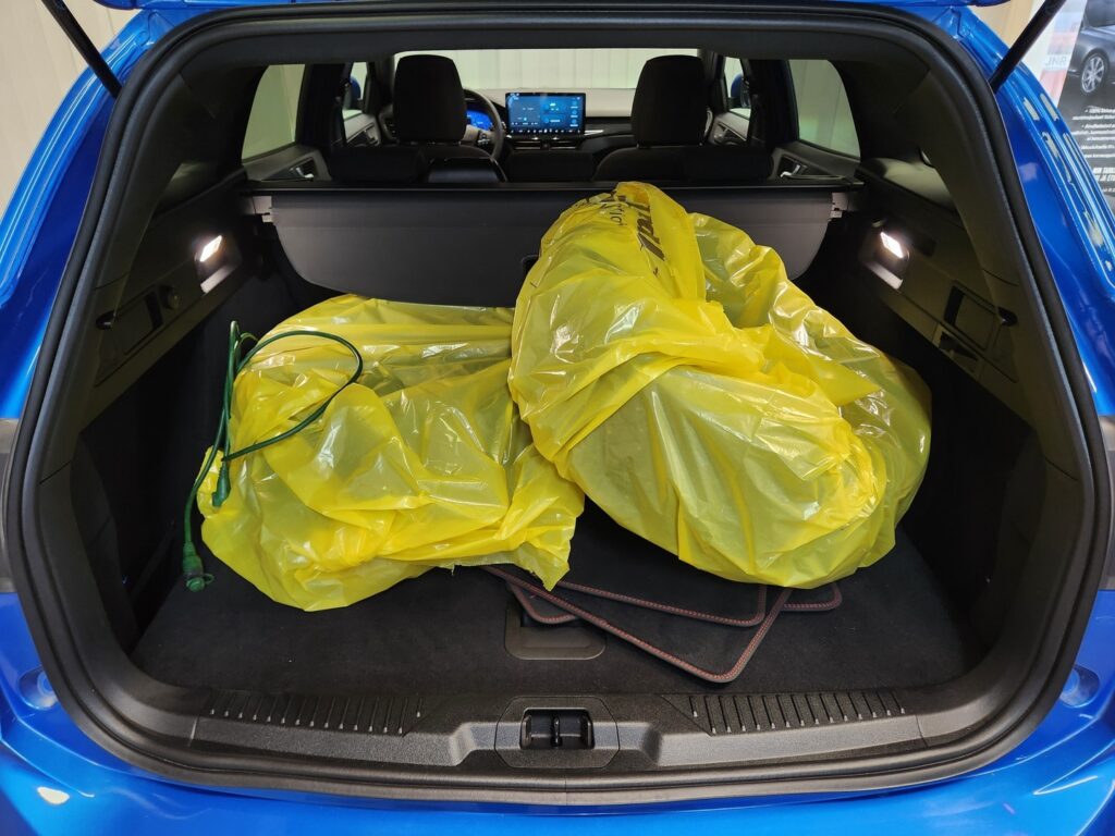 Ford Focus, image 19