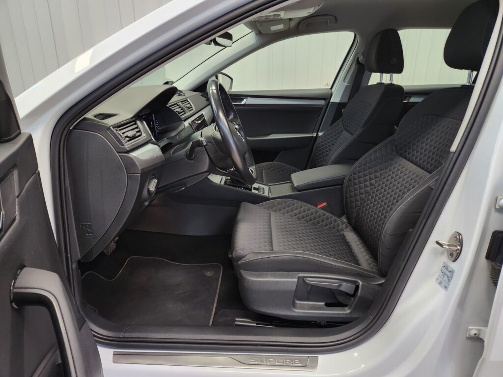Skoda Superb, image 6