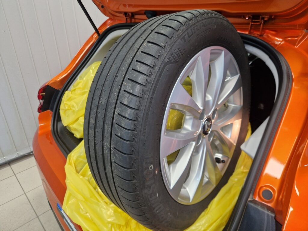 Renault Clio, image 20