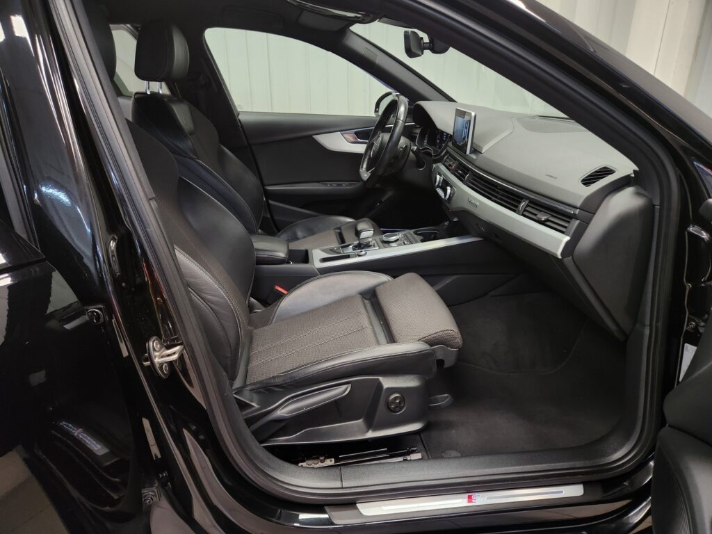Audi A4, image 12