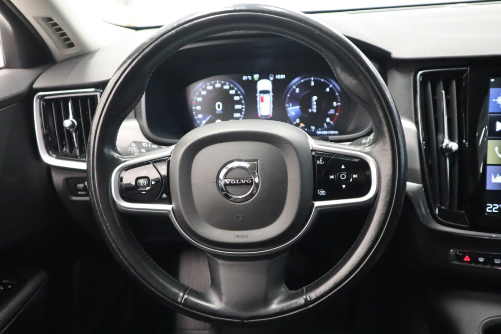 Volvo V90, image 14