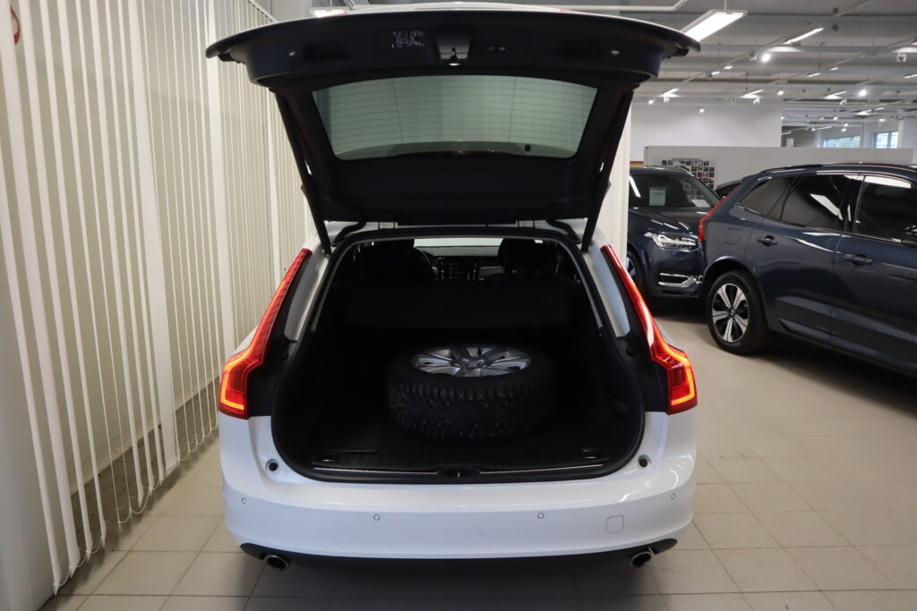 Volvo V90, image 7