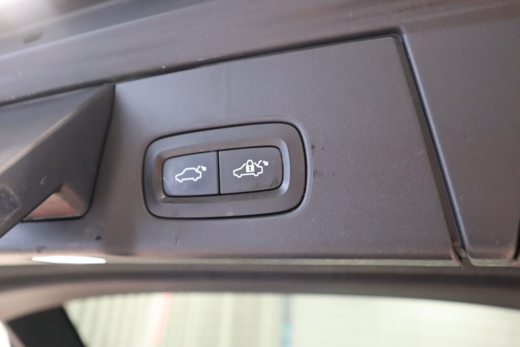 Volvo V90, image 9