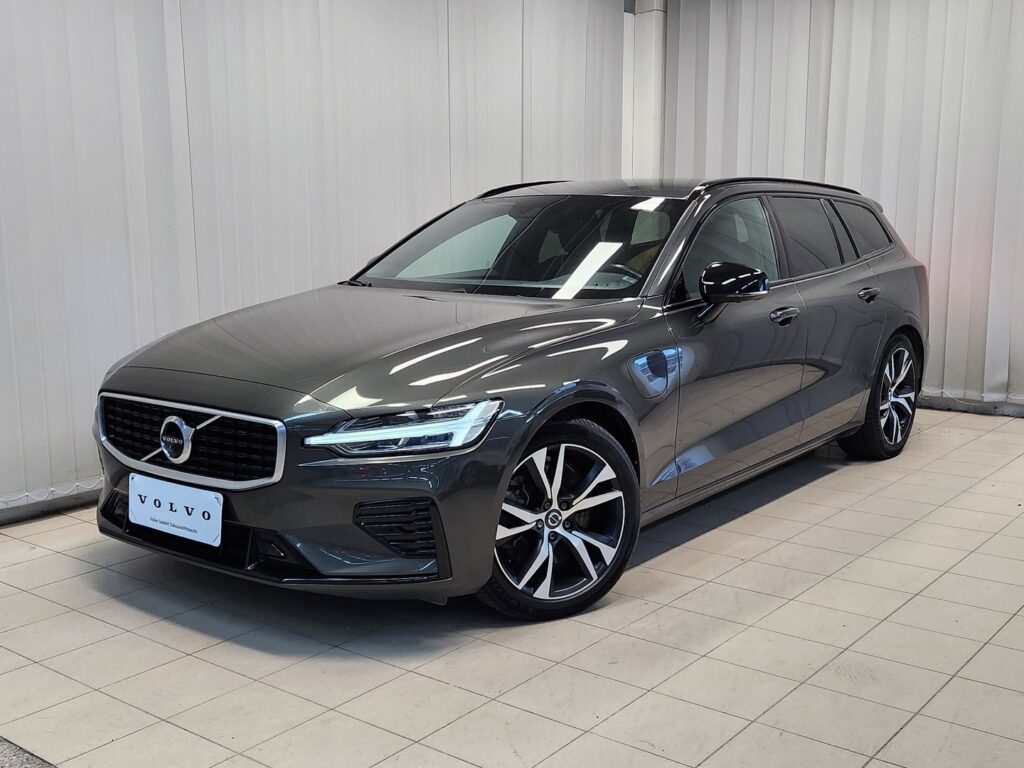 Volvo V60, image 2