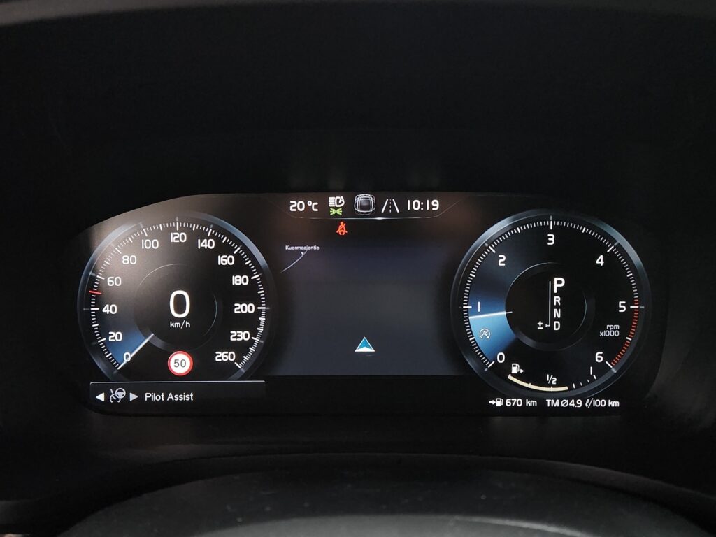 Volvo V60, image 12