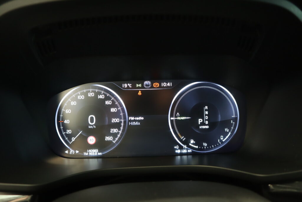 Volvo XC60, image 13