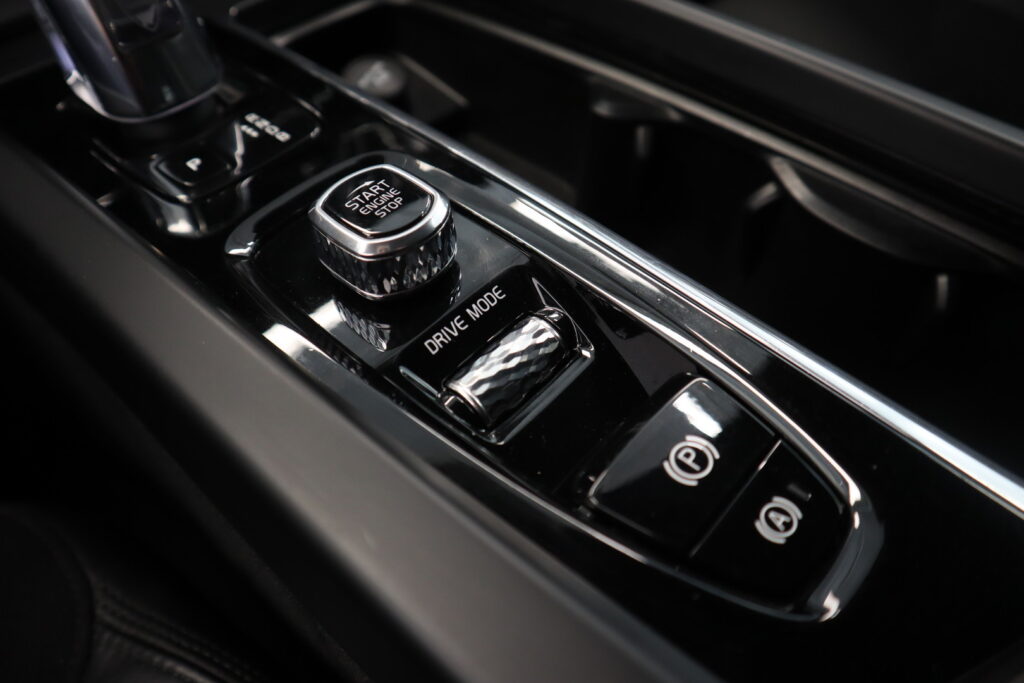 Volvo XC60, image 15