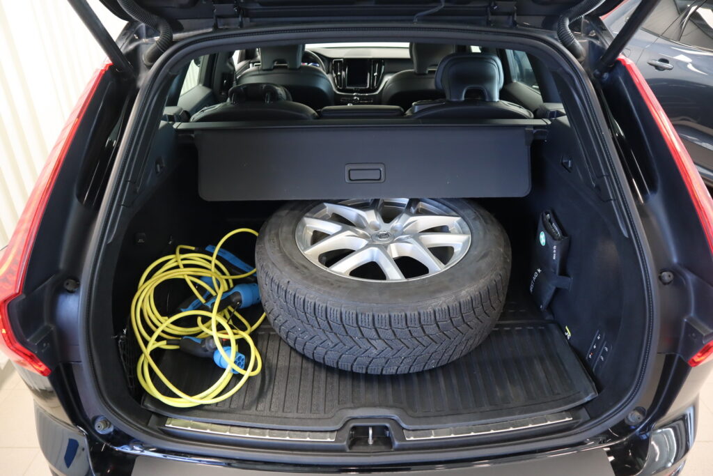 Volvo XC60, image 18