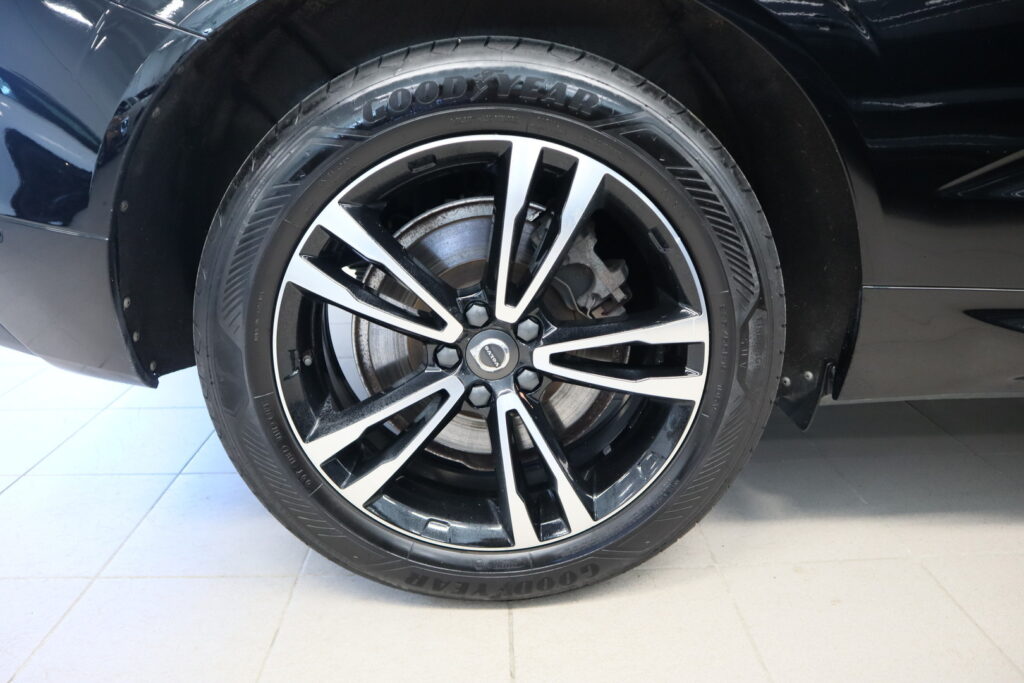 Volvo XC60, image 22