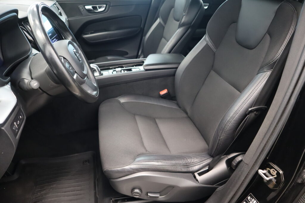 Volvo XC60, image 8
