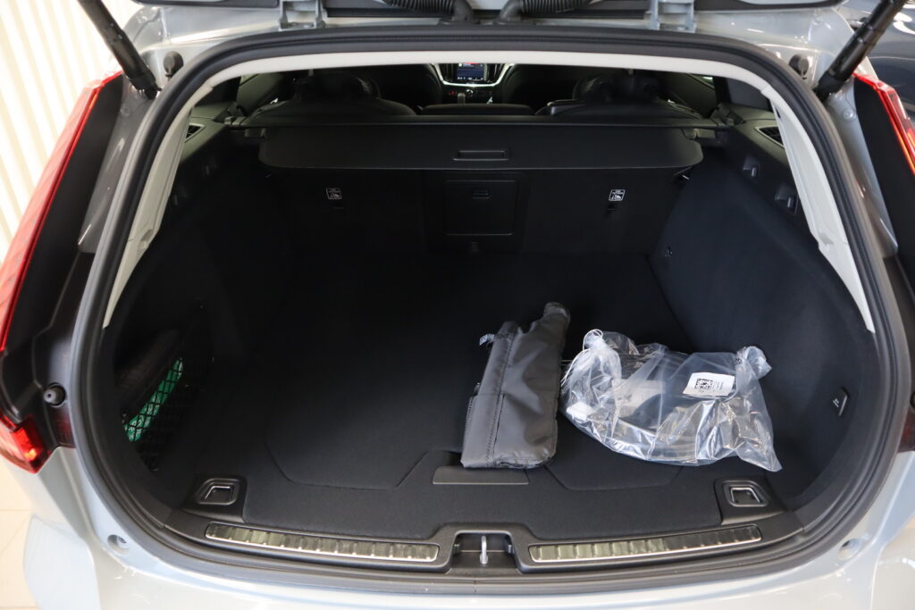 Volvo V60, image 15