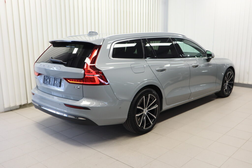 Volvo V60, image 4