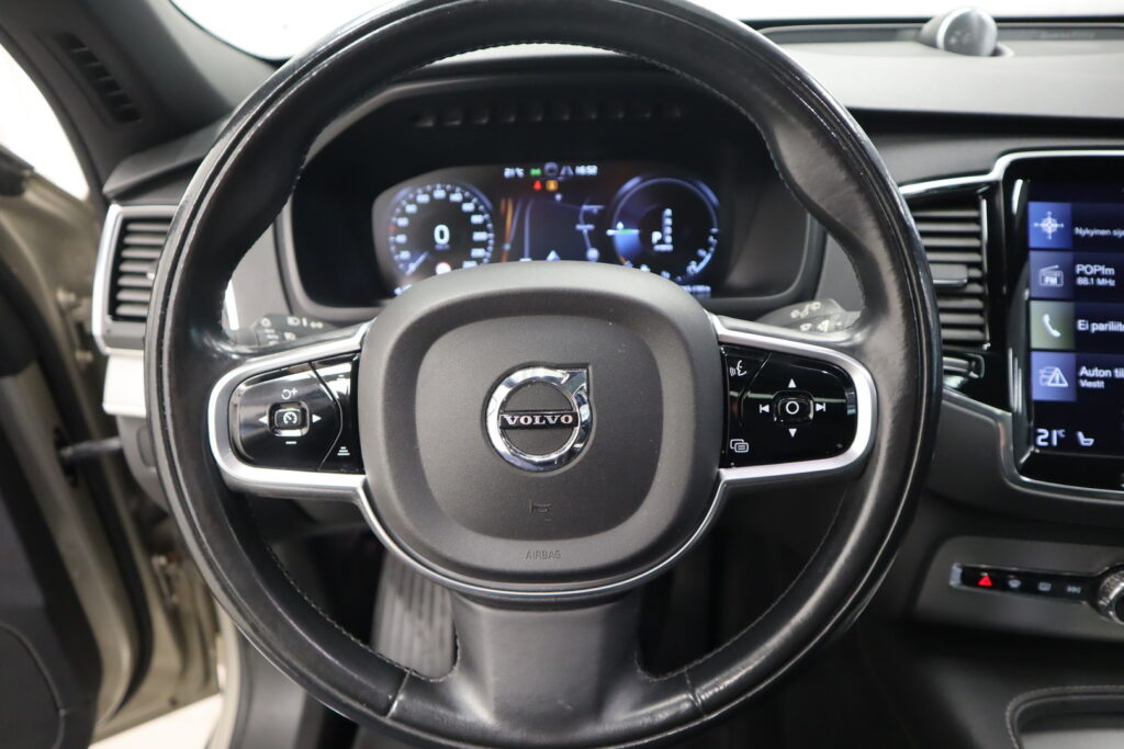 Volvo XC90, image 14