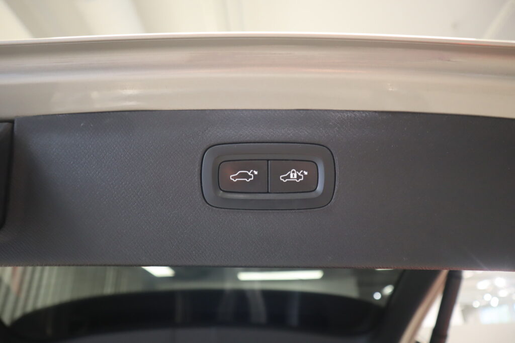 Volvo XC90, image 25