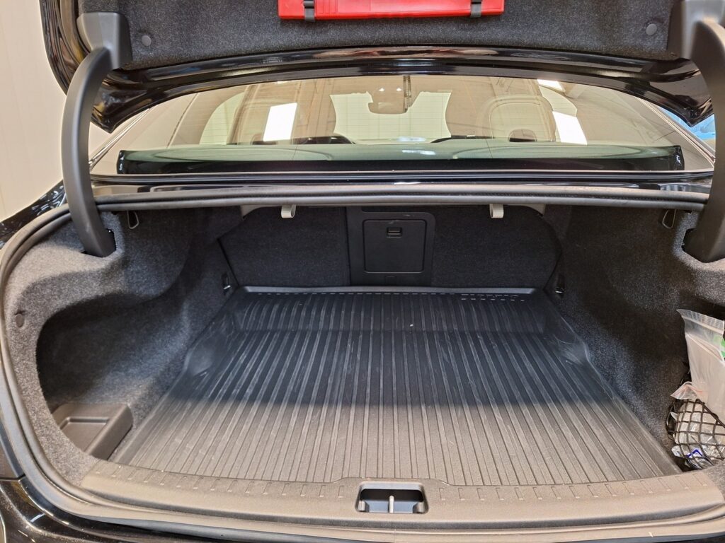 Volvo S60, image 12