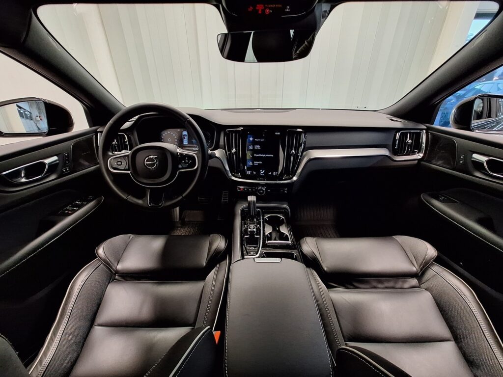 Volvo S60, image 6