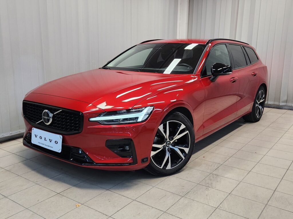 Volvo V60, image 2