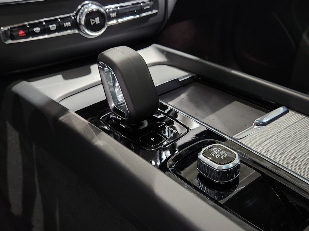 Volvo XC60, image 7