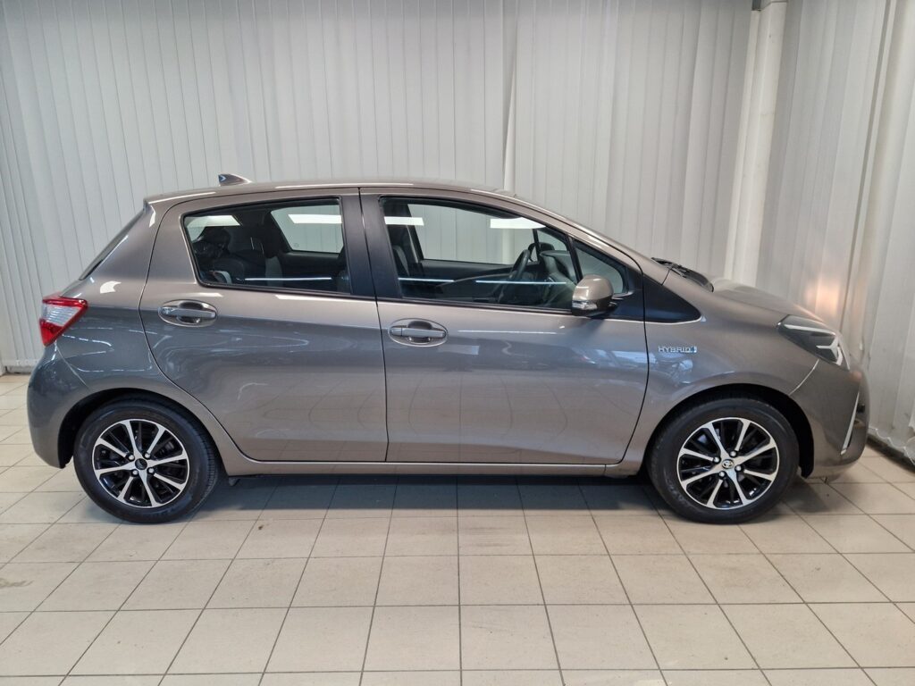 Toyota Yaris, image 6