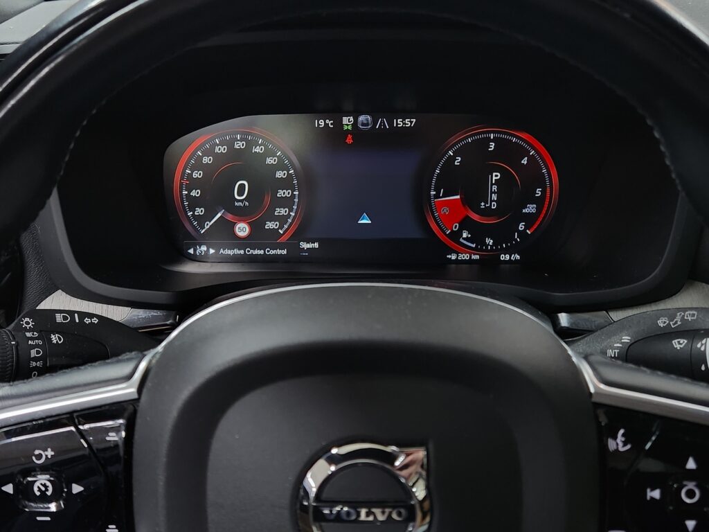 Volvo V60, image 12