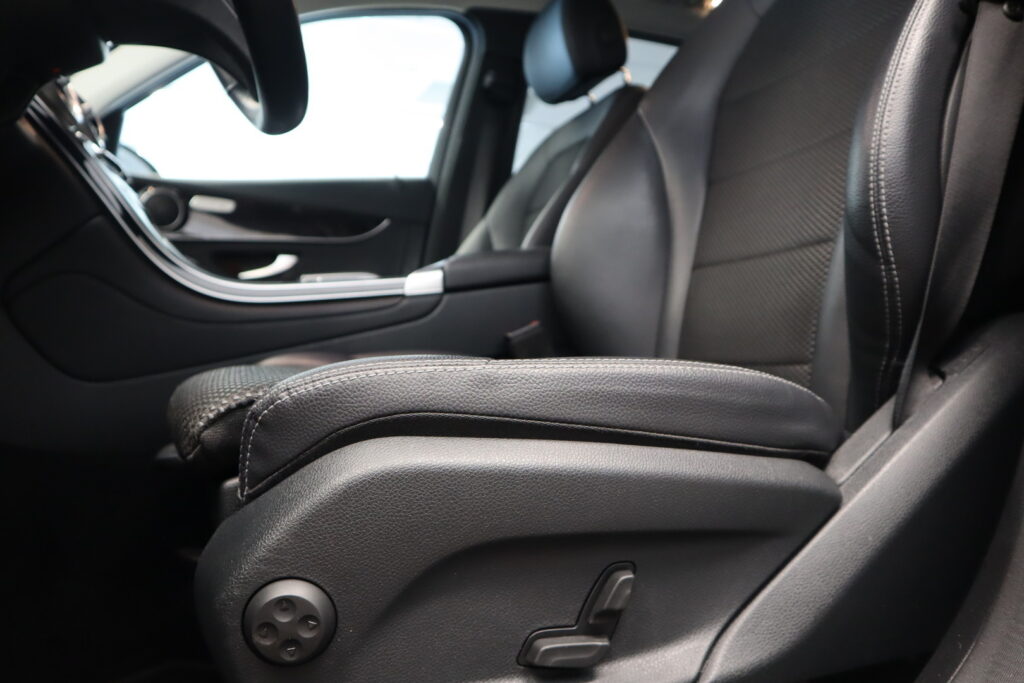 Mercedes-Benz GLC, image 13