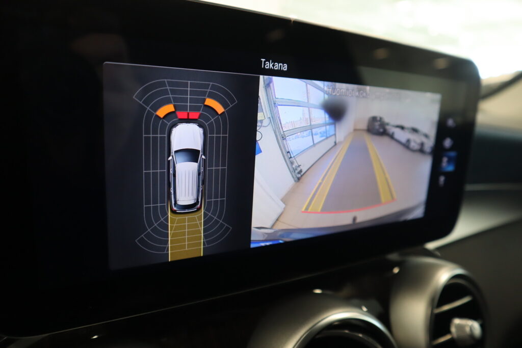 Mercedes-Benz GLC, image 17