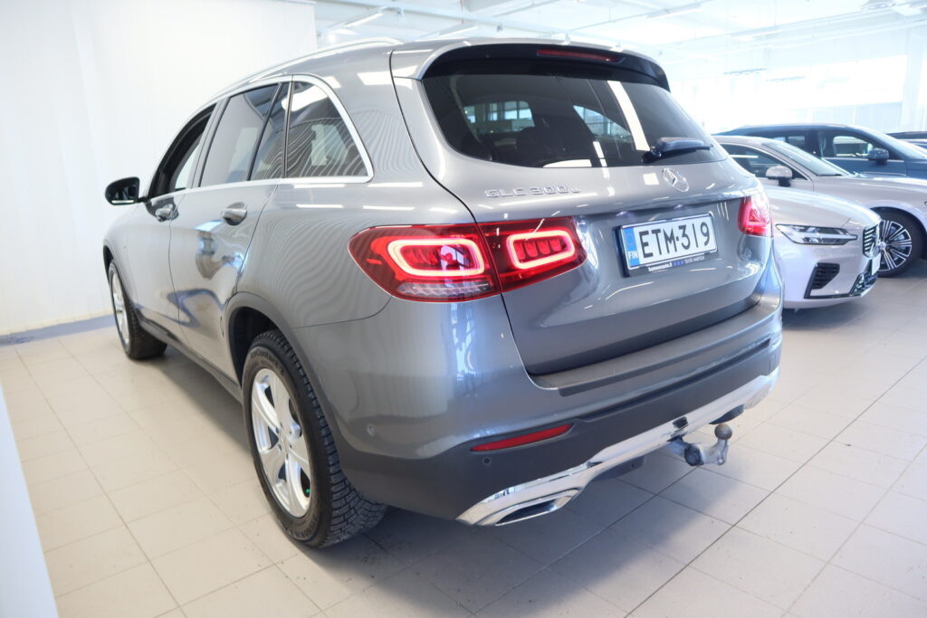 Mercedes-Benz GLC, image 8