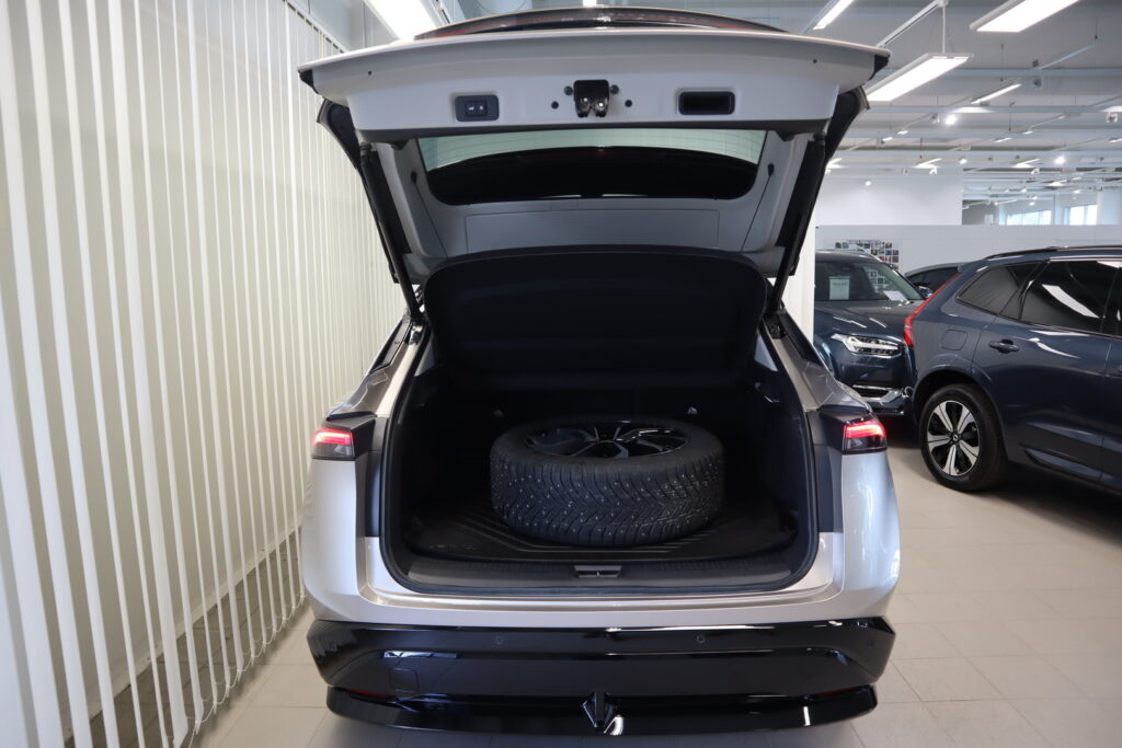 Nissan Ariya, image 7